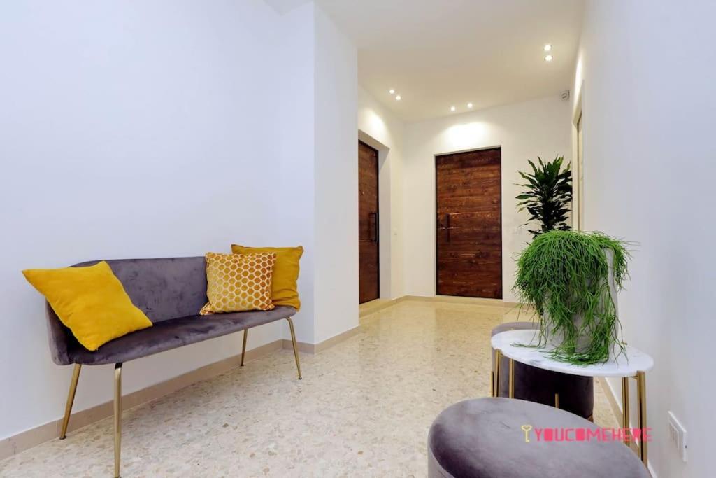 Ych-Renovated And Design Flat Close To The Center Рим Екстер'єр фото